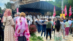 S ponosom nose teškoće